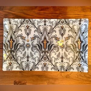 Decorative Tray with damask pattern